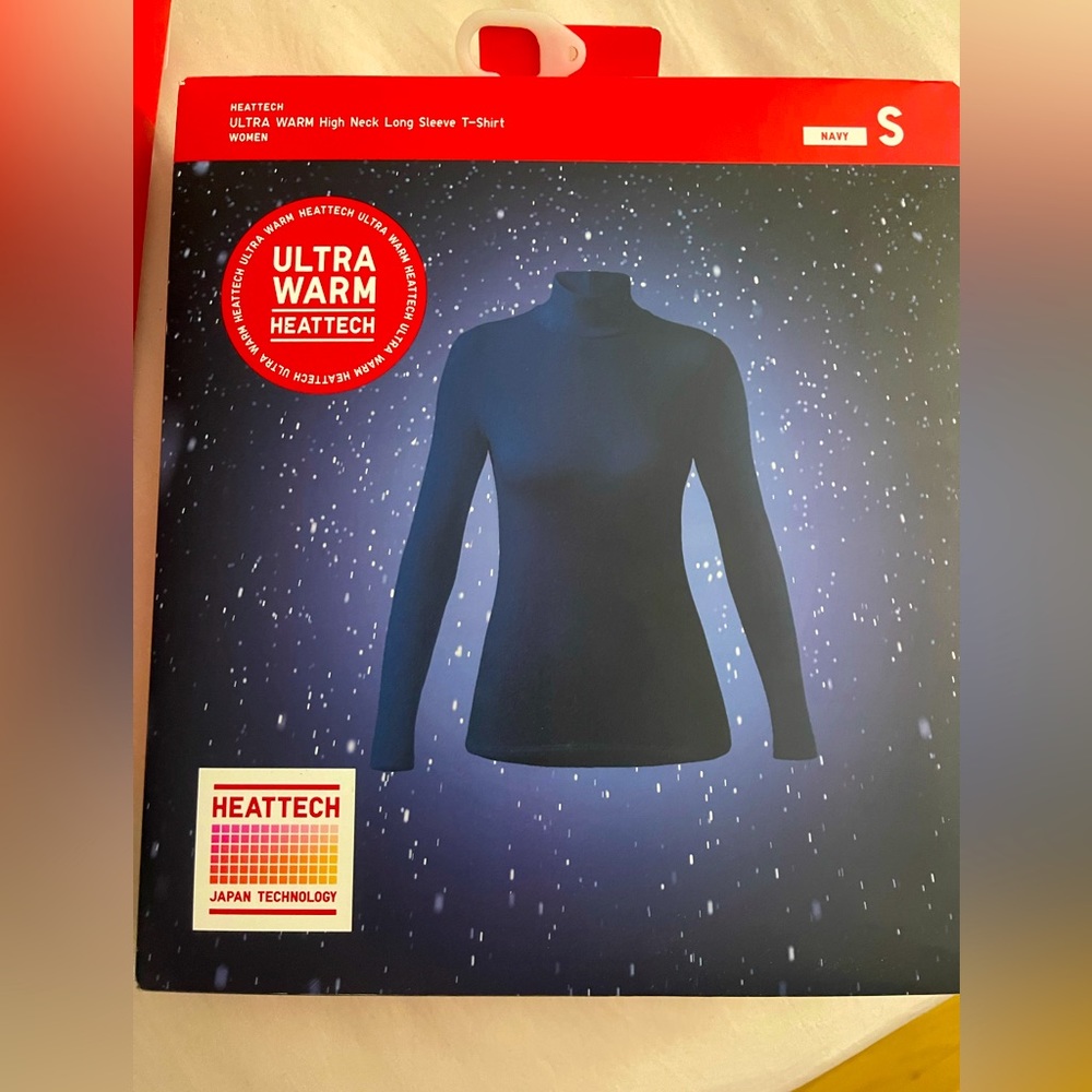 NEW!! Uniqlo heattech women long sleeve Small